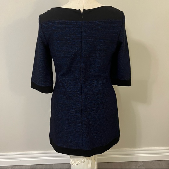 Le Chateau Dress - Picture 6 of 9